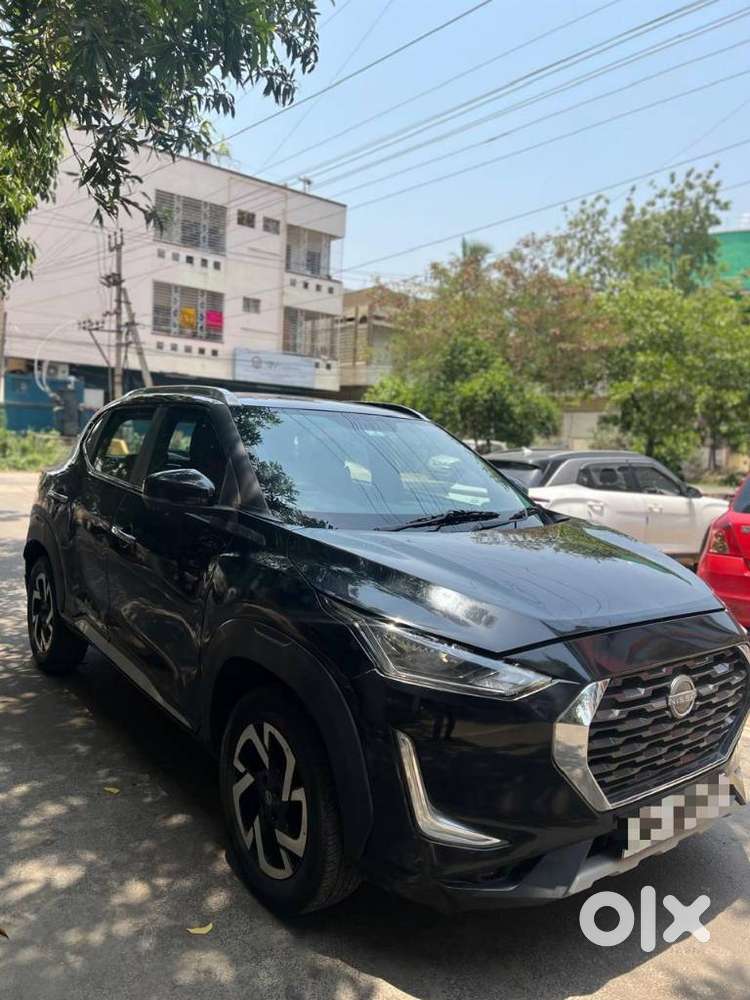 Nissan Magnite 1.0 Xv Premium, 2020, Petrol