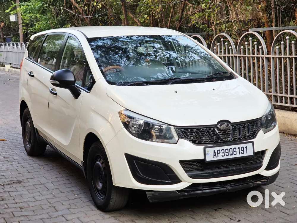 Mahindra Marazzo M2 2019 Diesel Well Maintained