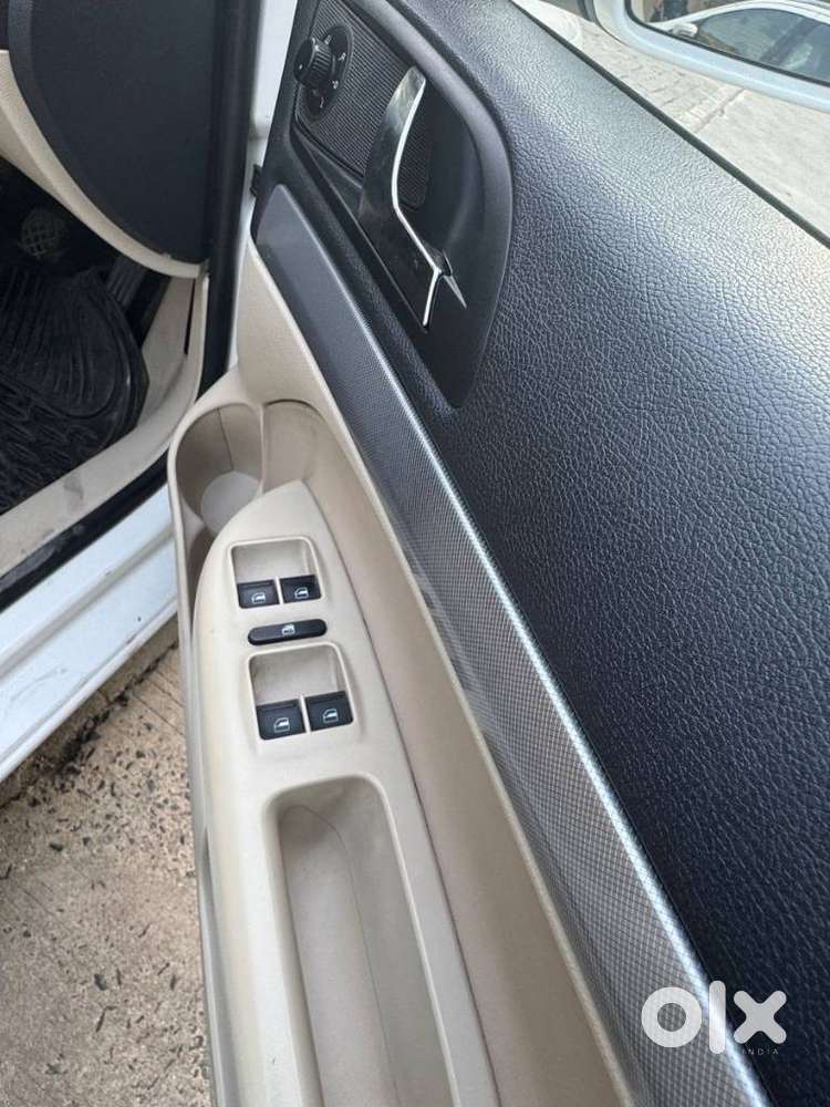 Skoda Laura Elegance 2.0 Tdi Cr Mt, 2011, Diesel