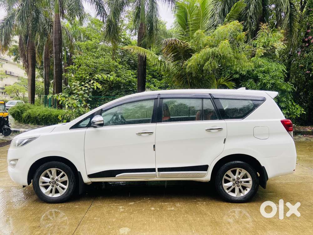 Toyota Innova Crysta 2.4 G Mt 8s, 2017, Diesel