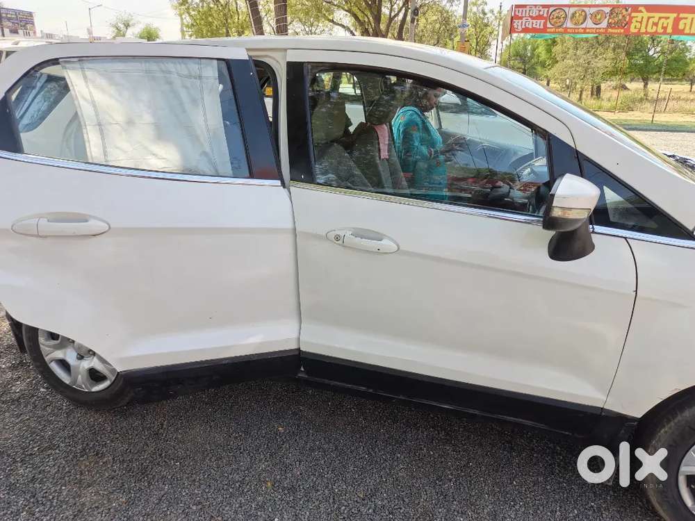 Ford Ecosport 2014 December Cng Hybrids 74290 Km Good Runing Condition