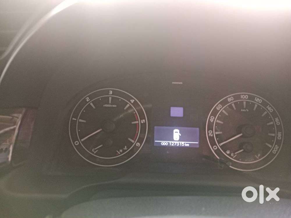 Toyota Innova Crysta, 2016