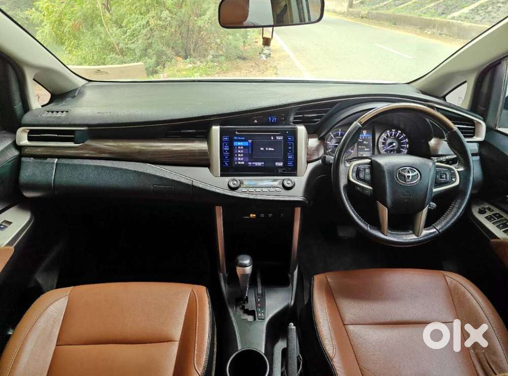 Toyota Innova Crysta 2.8z Automatic, 2019, Diesel