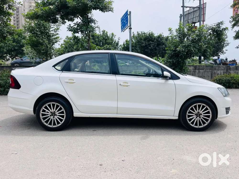 Skoda Rapid Tsi Active 1.0 Mt, 2021, Petrol