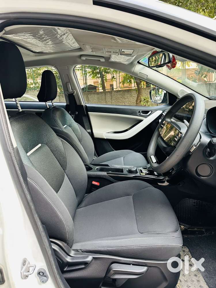 Tata Nexon Creative Plus S 1.2 Revotron Petrol 7dca Dt, 2024, Petrol