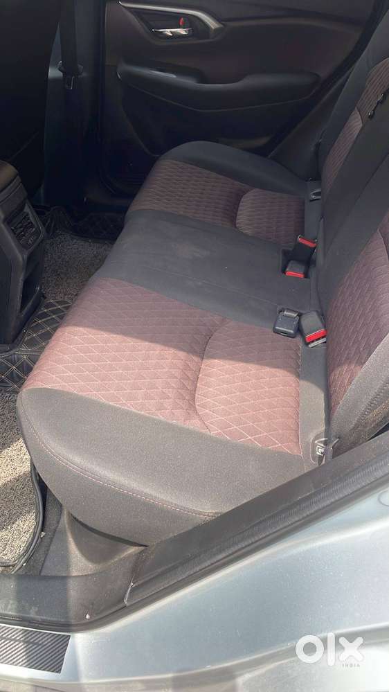 Maruti Suzuki Grand Vitara 2023 Petrol Well Maintained