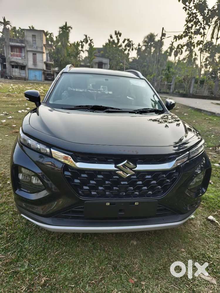 Maruti Suzuki Fronx 2025 Petrol 2300 Km Driven