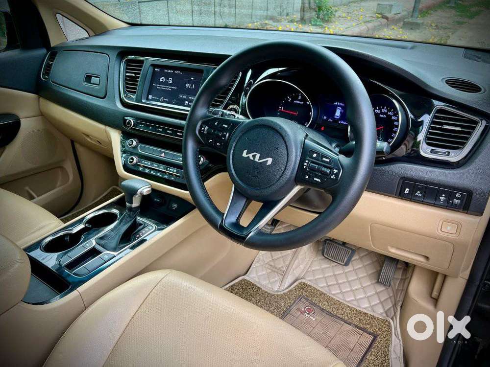 Kia Carnival Prestige, 2021, Diesel