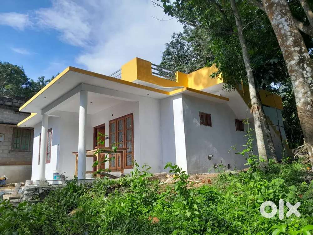 4 Cent House for Sale &ndash; Ready to Move Family Home