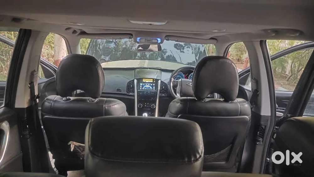 Mahindra Xuv500 W112019