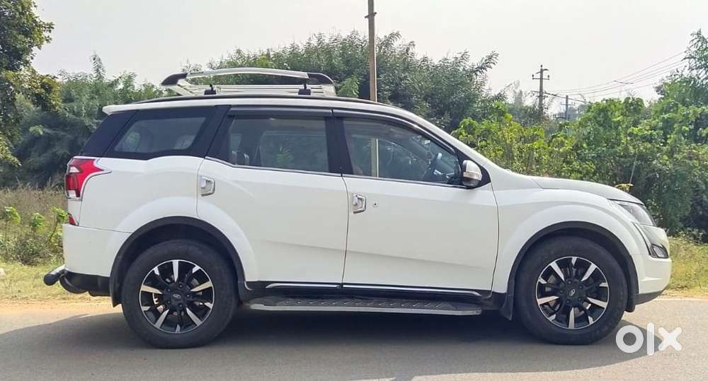 Mahindra Xuv500 W11 Option, 2019, Diesel