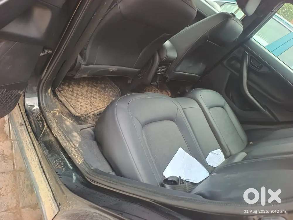 Urgent Sell My Ev Car. Many Problems.clour Black