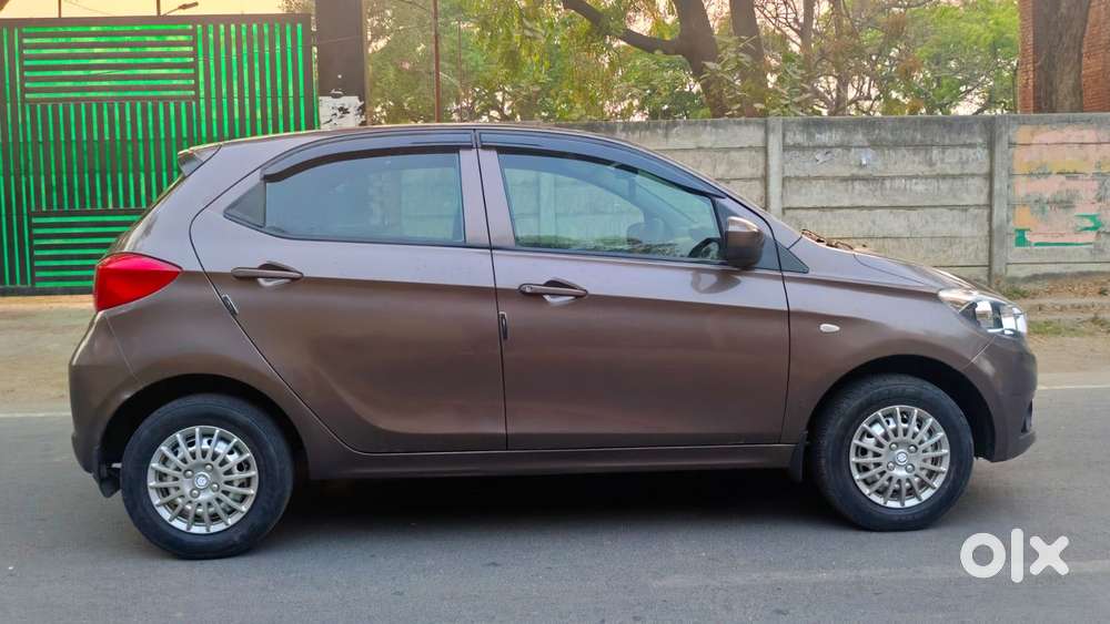 Tata Tiago 1.2 Revotron Xm, 2017, Petrol