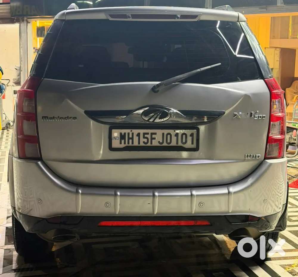 Mahindra Xuv500 W10 2016 Diesel  98,500 Km  Top Model