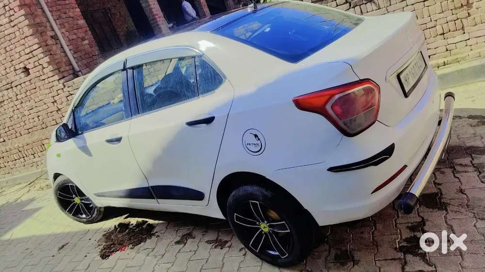 Hyundai Xcent 2016 Km Driven