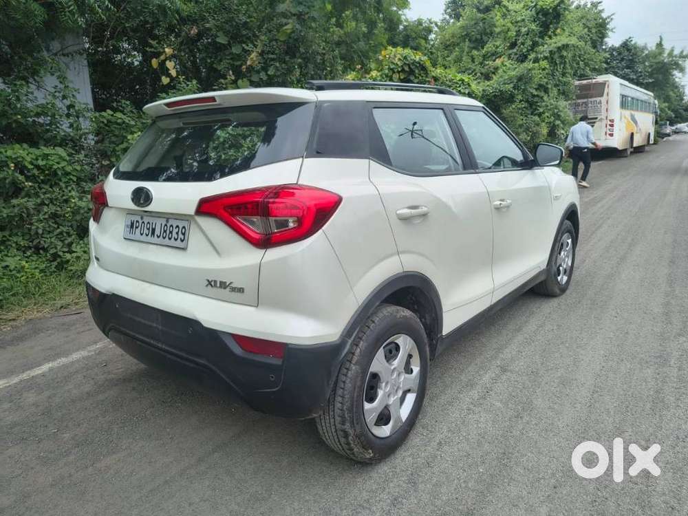 Mahindra Xuv300 W6 Diesel, 2022, Diesel