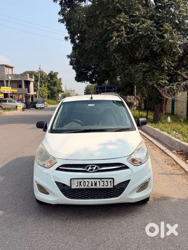 Hyundai I10 Petrol Manual 2012