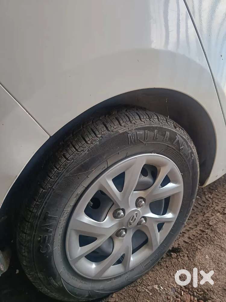 Hyundai Grand I10 2017 Petrol & Cng