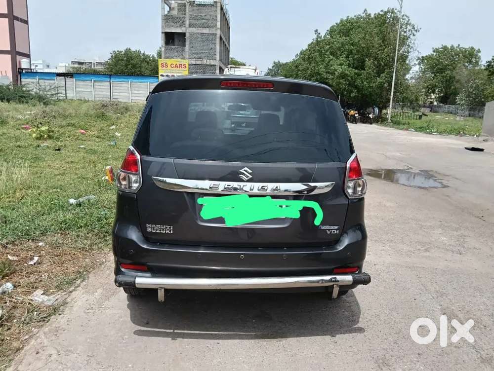 Maruti Suzuki Ertiga 2016 Diesel 170000 Km Driven