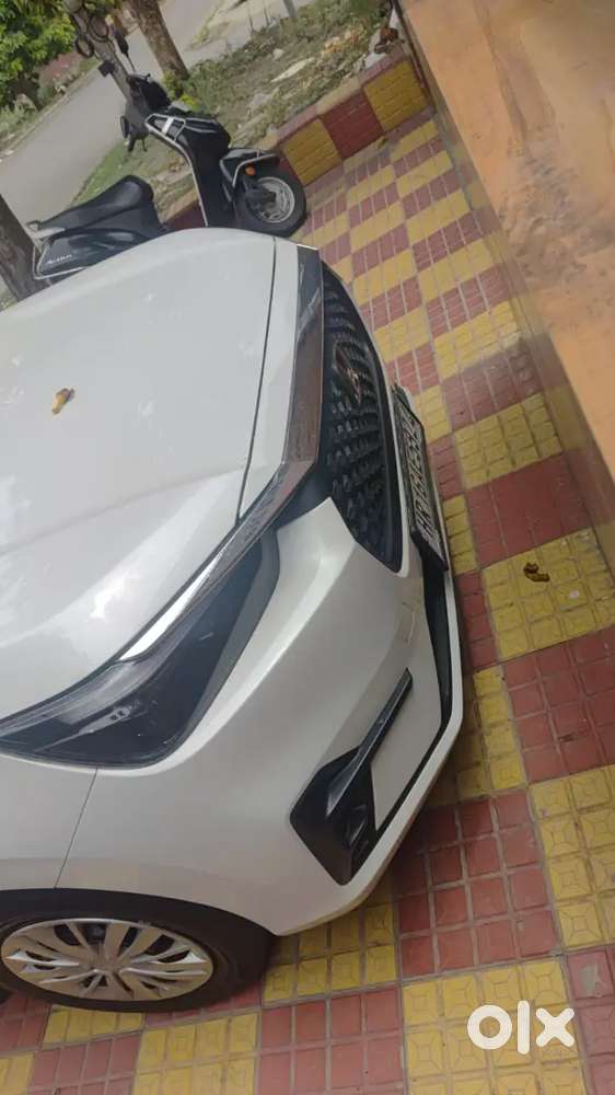 Honda Amaze 1.2 V I-vtec 2025 Mt