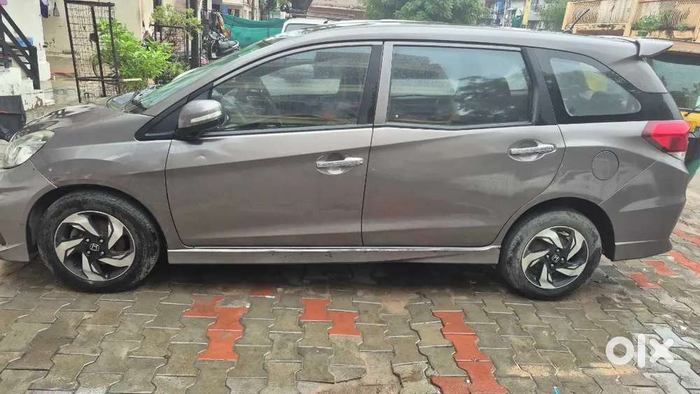 Honda Mobilio 2015