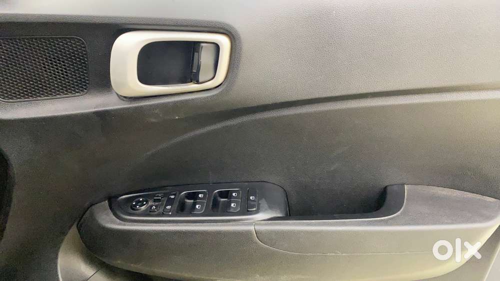 Hyundai Venue Sx Turbo, 2019, Petrol