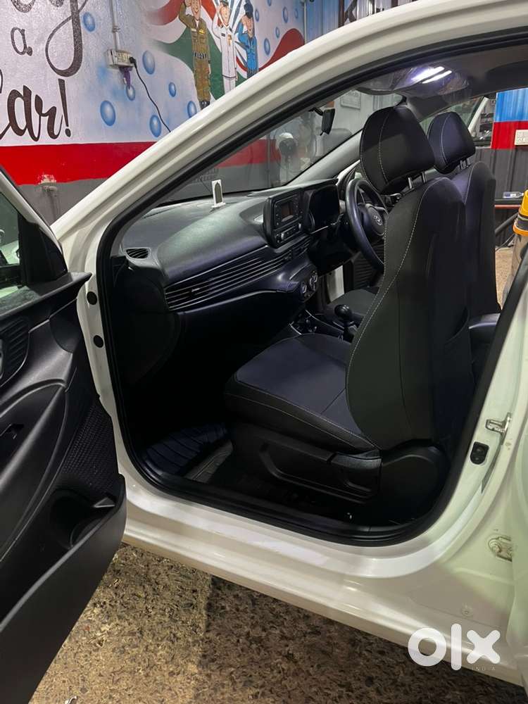 Hyundai New I20 Petrol 2023 Warranty Till 2028.
