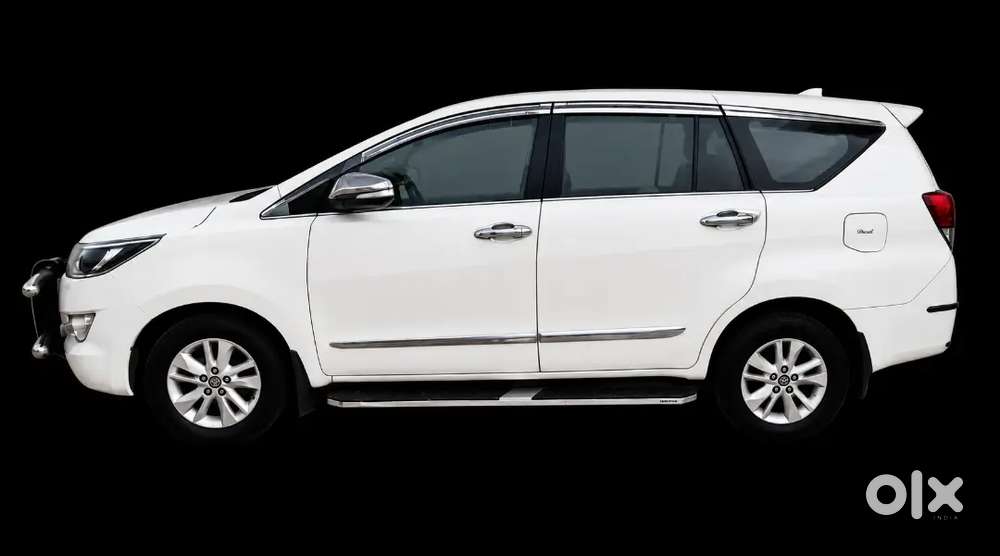 Toyota Innova Crysta 2017