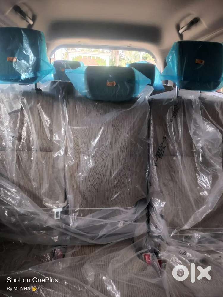 Maruti Suzuki Ertiga 2025 Petrol 702 Km Driven