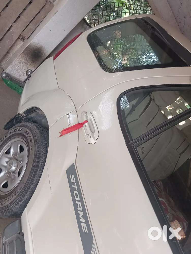 Tata Safari Storme 2017 Diesel 29000 Km Driven