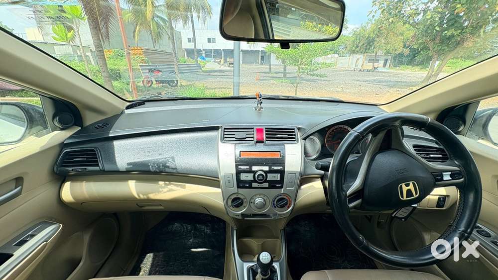 Honda City Petrol Automatic 2011