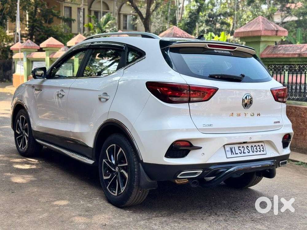 Mg Astor 1.3 Savvy Turbo At S Red, 2022, Petrol