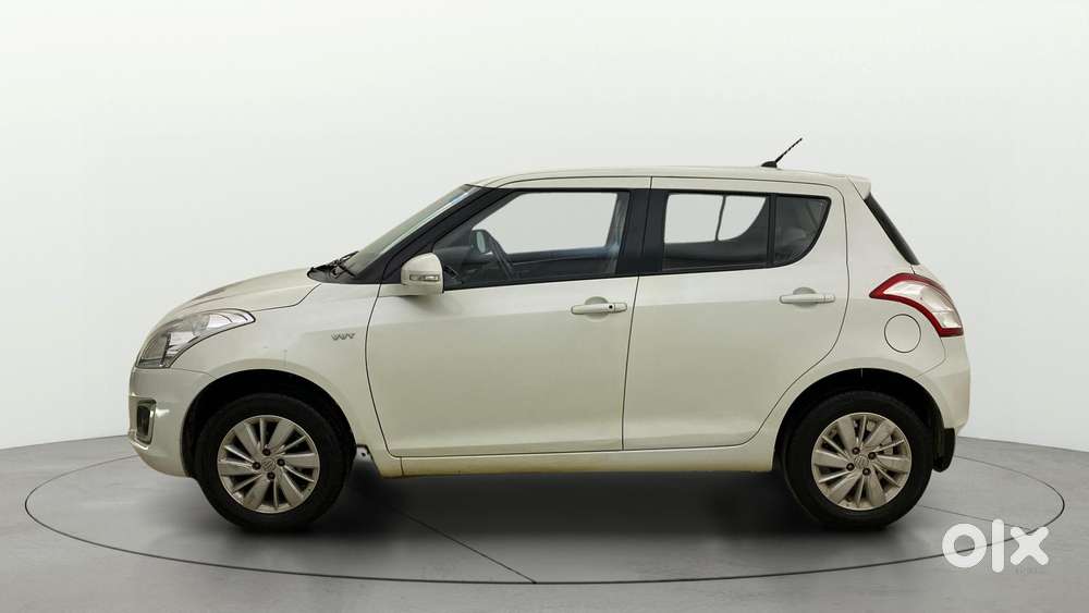 Maruti Suzuki Swift Zxi, 2015, Petrol