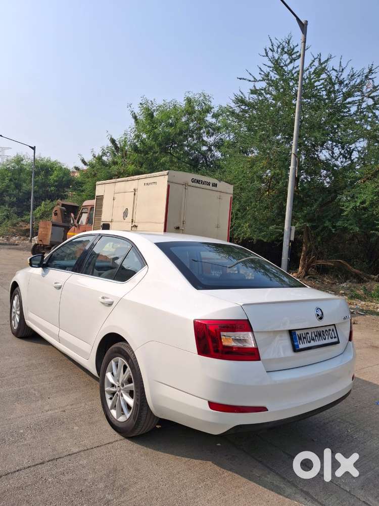 Skoda Octavia 2013-2017 Style Plus 1.8 Tsi At, 2016, Petrol