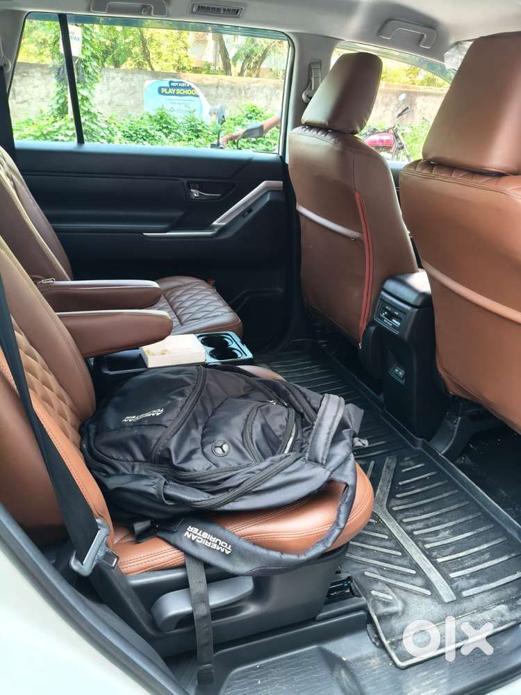 Toyota Innova Hycross 7s Option, 2024, Petrol