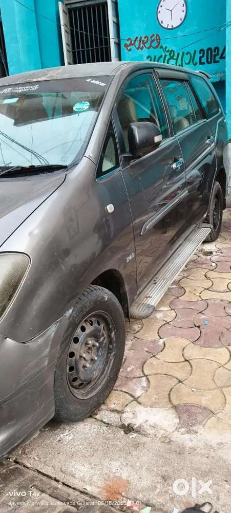 Toyota Innova 2010 Diesel 135000 Km Driven