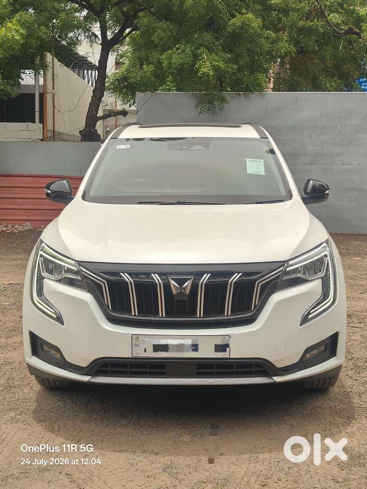 Mahindra Xuv700 2.2 Ax 7 Diesel At Str, 2022, Diesel