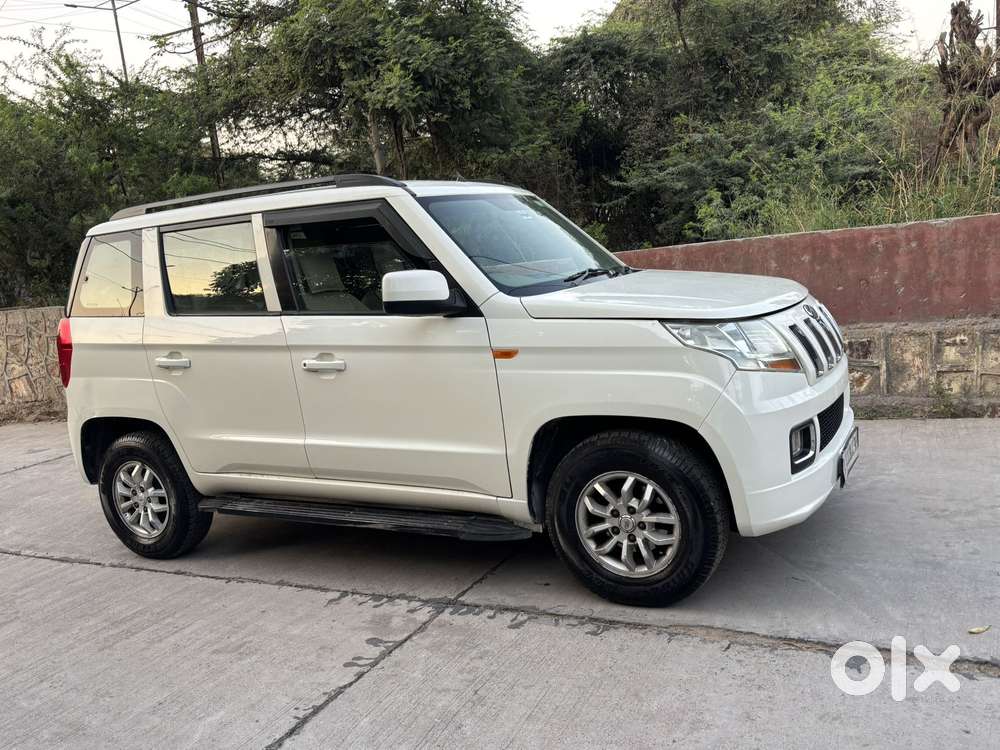 Mahindra Tuv 300 Mhawk100 T8 Amt, 2016, Diesel