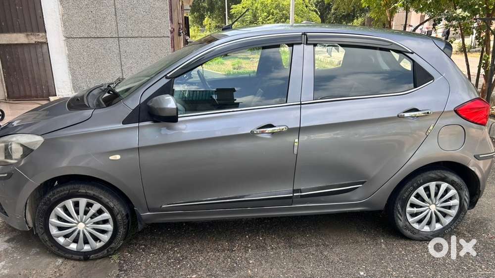 Tata Tiago Petrol 2019