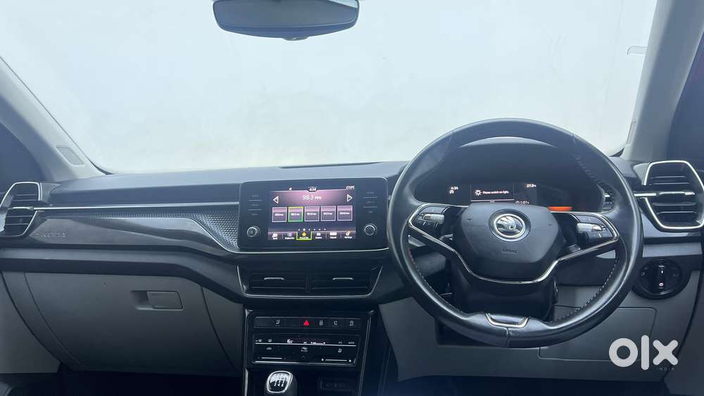 Skoda Kushaq Style 1.0l Tsi Mt, 2023, Petrol