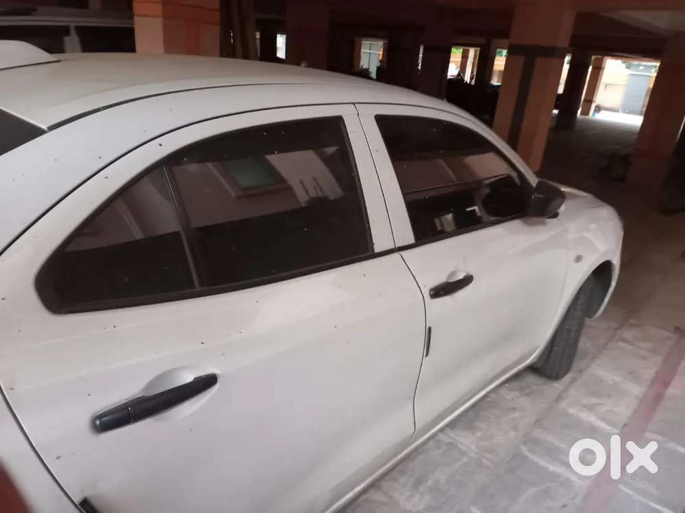 Maruti Suzuki Dzire Lxi 2015