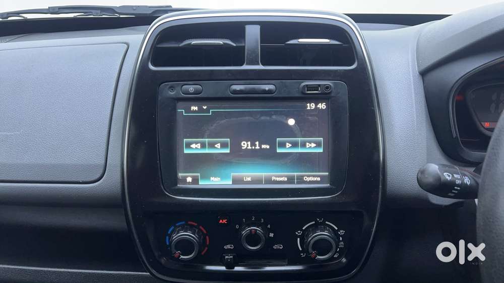 Renault Kwid 2019-ongoing 1.0 Rxt Amt (o), 2018, Petrol