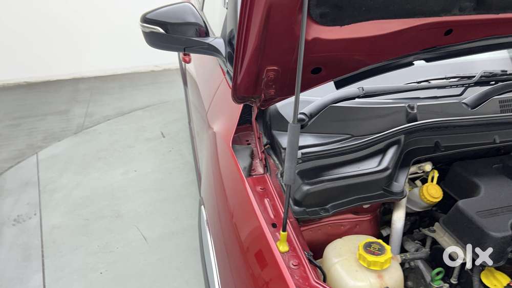 Mahindra Xuv 3xo Ax5 Ds Mt, 2024, Diesel
