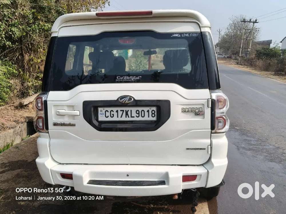 2017 Mahindra Scorpio S4+