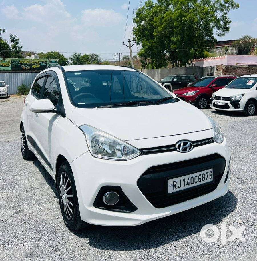 Hyundai Grand I10 2013-2016 Sportz, 2016, Petrol