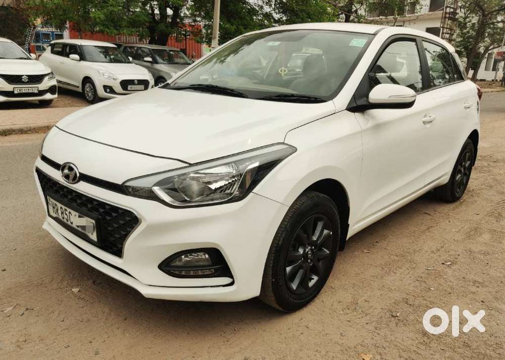 Hyundai Elite I20 Sportz (o) 1.2, 2019, Petrol