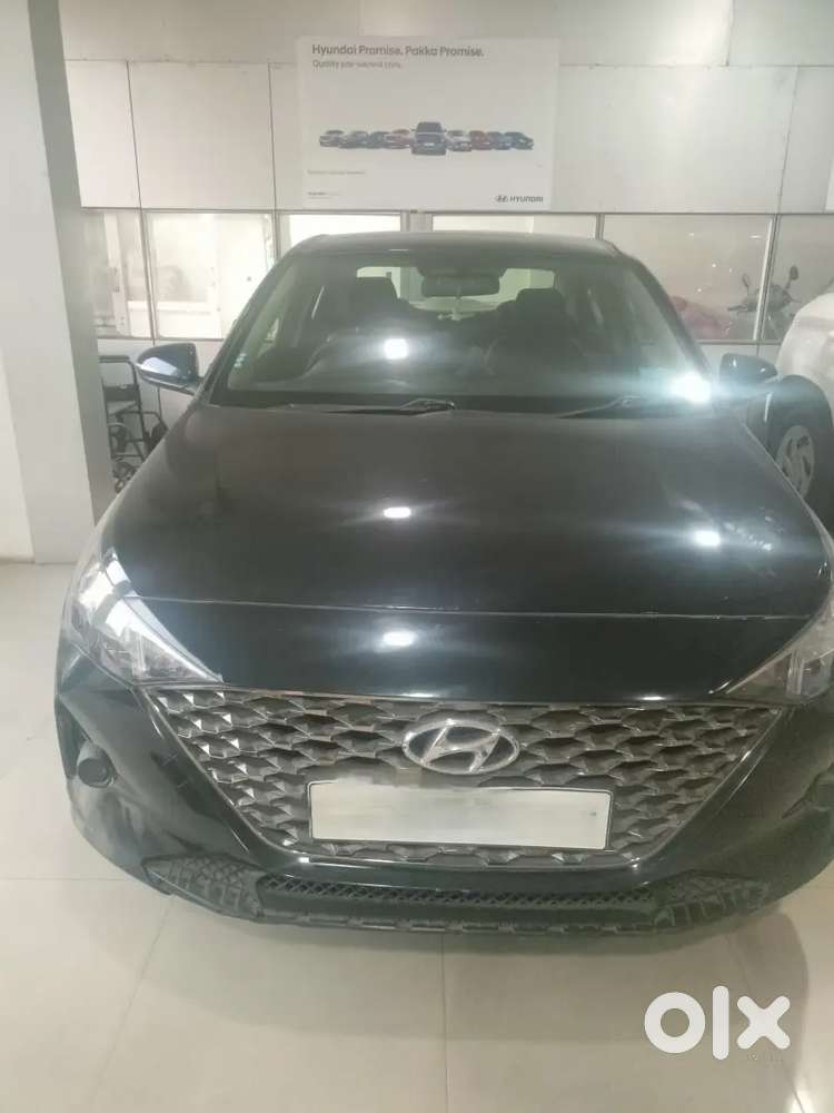 Hyundai Verna... Starry Black