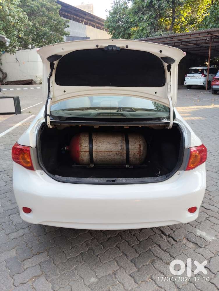 Toyota Corolla Altis Gl, 2010, Cng & Hybrids