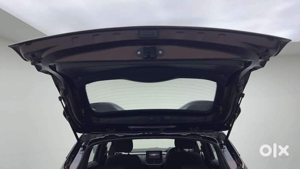 Renault Kiger Rxz Turbo Cvt, 2022, Petrol