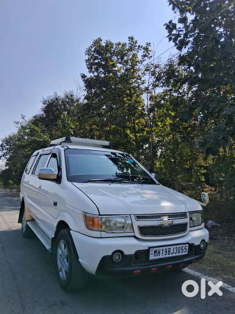 Chevrolet Tavera 2012 Diesel 135000 Km Driven